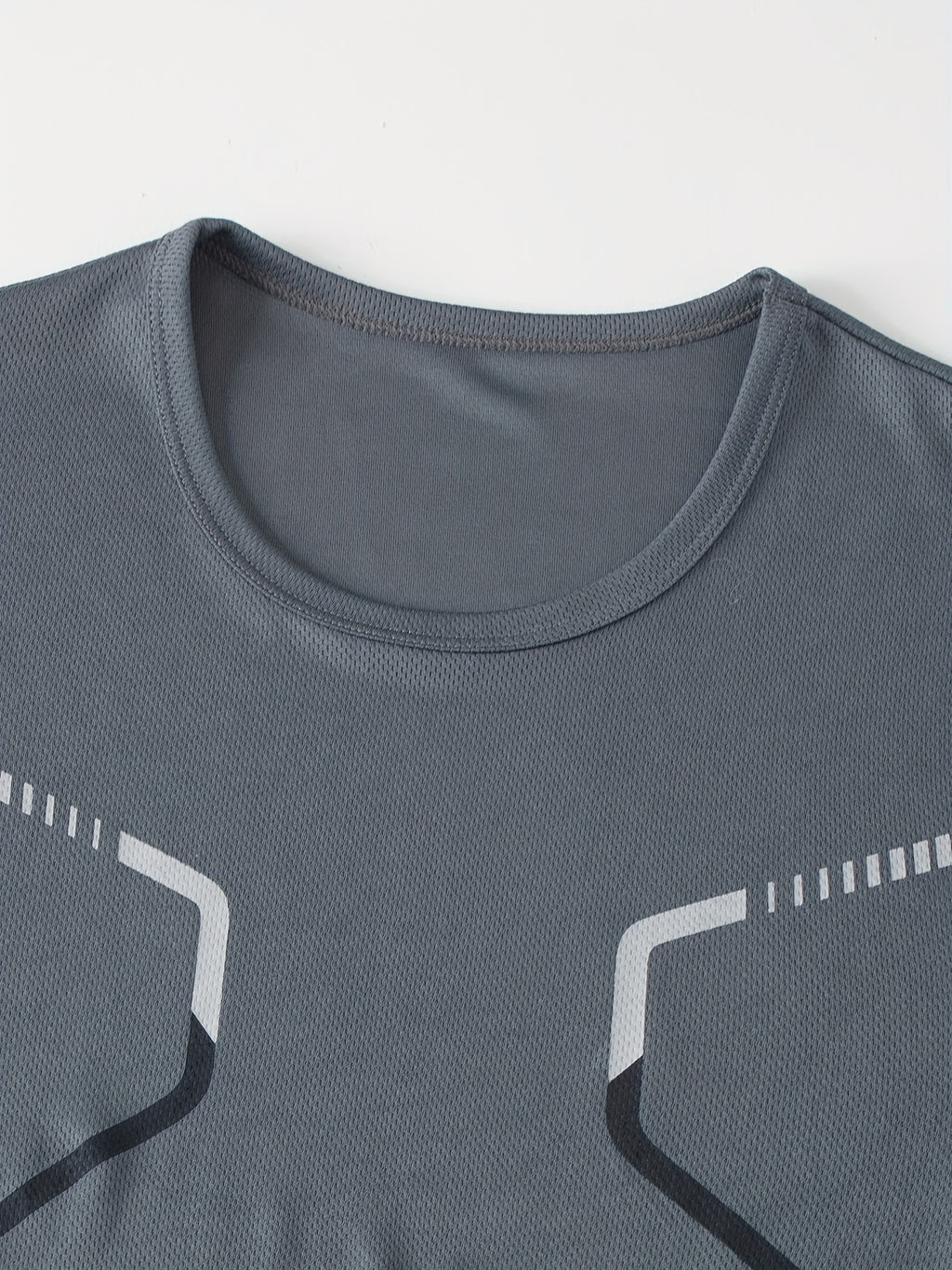 Men's summer casual short sleeve set - sporty Round Neck T-shirt & shorts